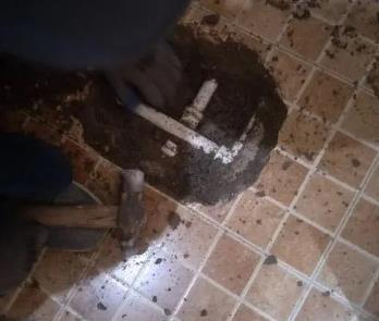 北海市卫生间漏水维修公司为您分享下卫生间渗水如何处理及注意事项